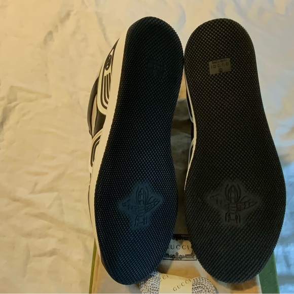 Gucci sneakers in great condition size 12 US w/box & dust bags - Picture 7 of 7